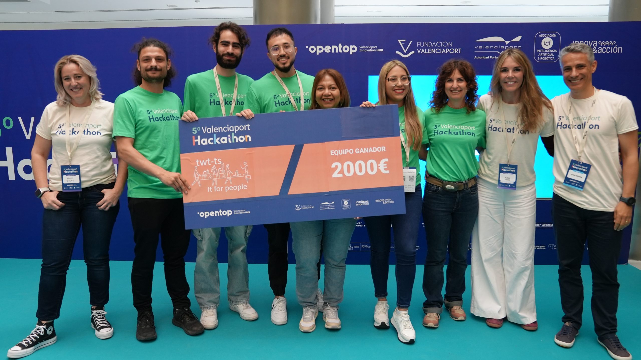 2 premio 5 hackathon
